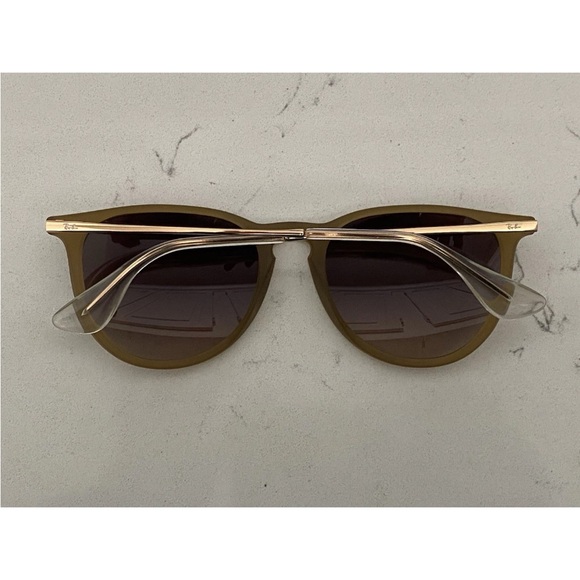 Ray-Ban Matte Olive Green Frame Brown Gradient Lens Sunglasses main image 8